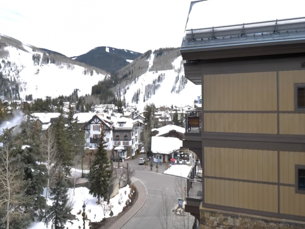 Lavish Penthouse Located in the Center of Vail village